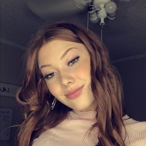 Meet your Posher, Charleslinda